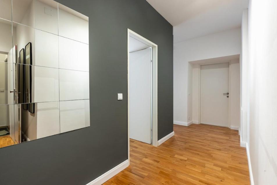 Authentic Apartment Next To Schwedenplatz Wiedeń Zewnętrze zdjęcie
