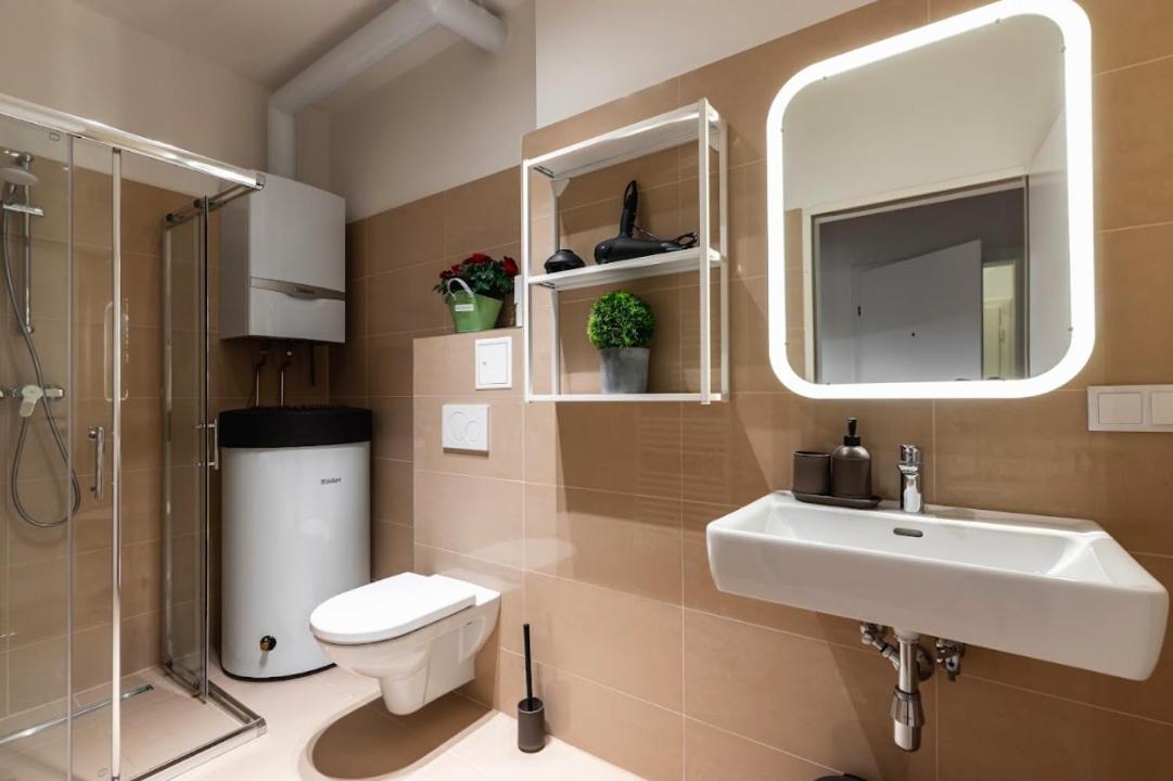 Authentic Apartment Next To Schwedenplatz Wiedeń Zewnętrze zdjęcie